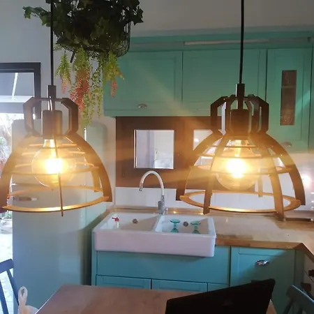 Vintage Lux Homes Неа-Врасна Экстерьер фото