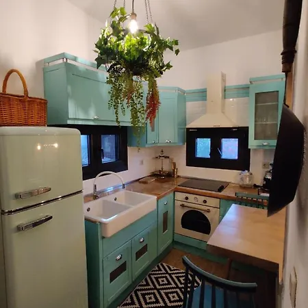 Vintage Lux Homes Неа-Врасна Экстерьер фото
