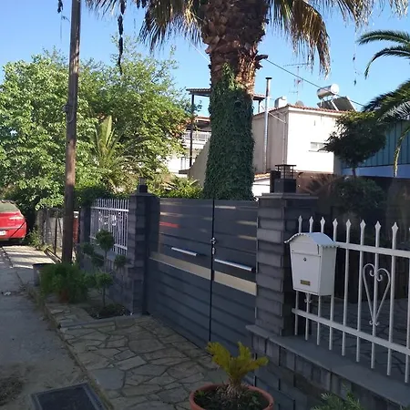 Vintage Lux Homes Неа-Врасна Экстерьер фото